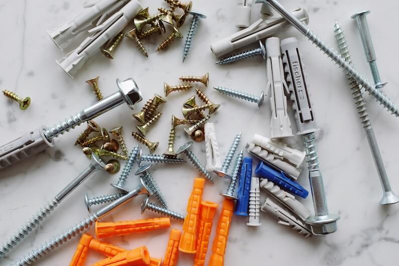 various types of fasteners